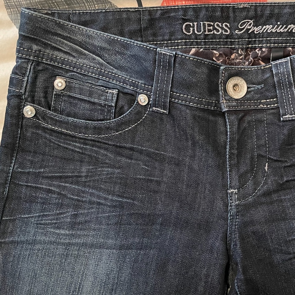 GUESS PREMIUM Dark Wash Skinny Leg Jeans - Size 30 - Picture 8 of 9